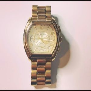 Michael Kors Big Face Women’s Watch